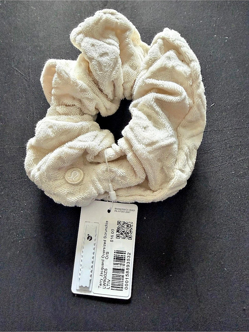 lululemon Terry Jacquard Oversized Scrunchie Cream